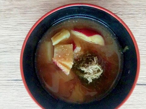 素朴！さつまいものとろろ昆布汁